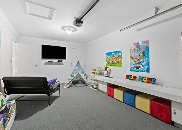 Ocean Dreams- Perfect Whole Family Getaway! Kids Games Room, Pet Friendly!