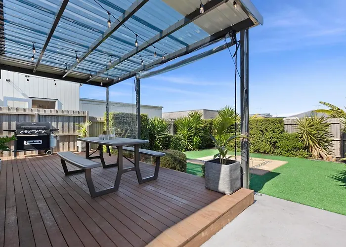 Ocean Dreams- Perfect Whole Family Getaway! Kids Games Room, Pet Friendly!