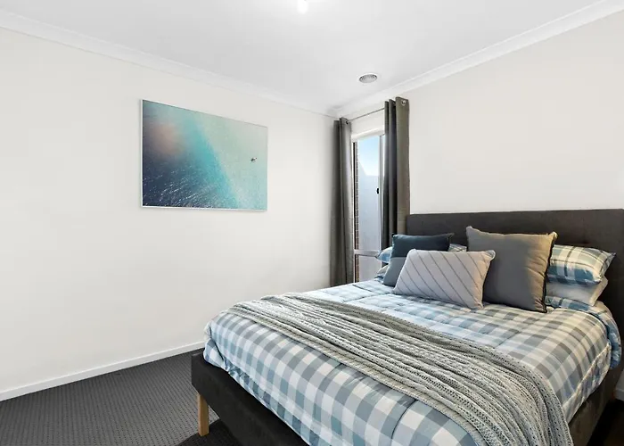 Ocean Dreams- Perfect Whole Family Getaway! Kids Games Room, Pet Friendly!